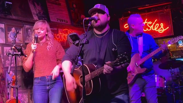 Danny Spiro, Kari Nelson, Jason Jordan Nashville смотреть онлайн