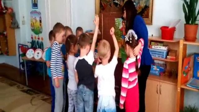 Занятие Володиной Е. И. в старшей логопедической группе "Лето" смотреть онлайн