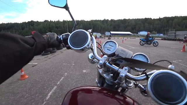 Осмотр Yamaha Tenere на 140 тысяч НИЖЕ рынка - в чем подвох? Первый раз на ДЖИМХАНЕ. МотоБлок №11. смотреть онлайн