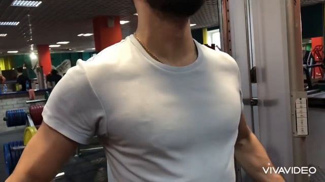 Как быстро накачать верхней части груди? упражнения,техника,нюансы смотреть онлайн