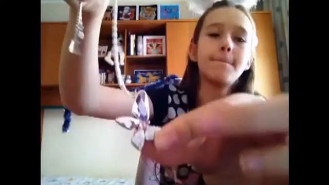 Школотроллеры/Подарочек/Розовенькая ушастая девочка смотреть онлайн
