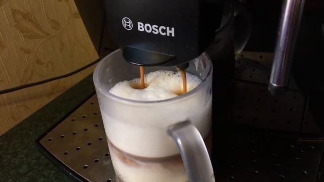 Каппучино на Bosch Benvenuto Classic смотреть онлайн