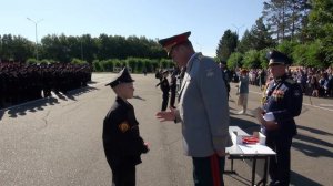 Вручение суворовских погон первокурсникам. 2 сентября 2024 года . Уссурийское суворовское училище