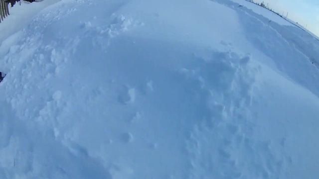 Трактор МТЗ-82.1 Беларус ЗАСТРЯЛ чистит снег в деревне. Чистим теплицу от снега. смотреть онлайн