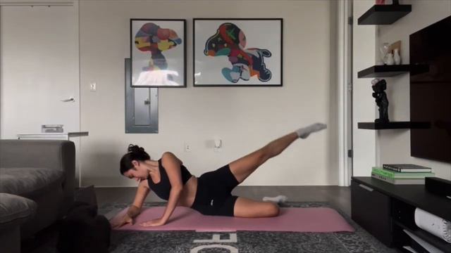 10MIN ‘Hourglass’ Lower Body Pilates // repeat this 3 times // no equipment смотреть онлайн