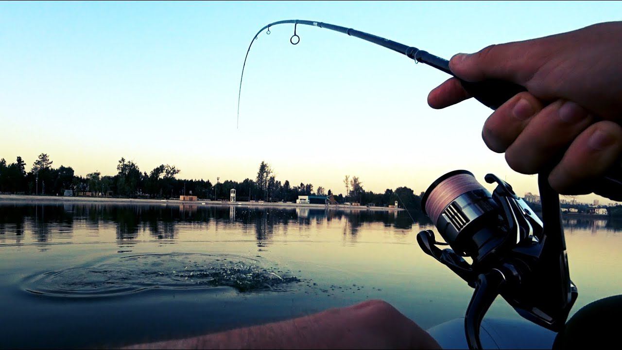 Не Опускайте руки, когда НЕ КЛЮЁТ! МИКРОДЖИГ С ЛОДКИ спасает смотреть онлайн