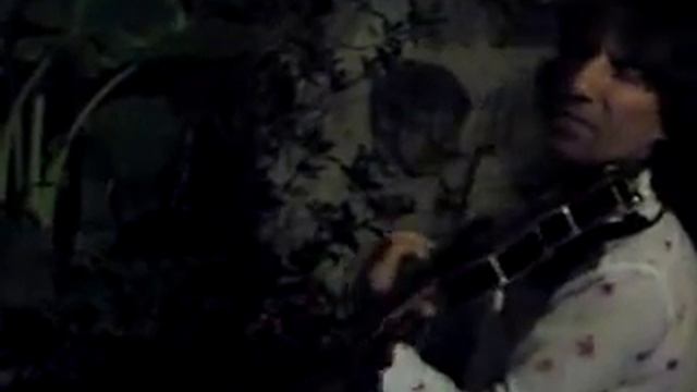 François Arnaud "Les yeux noirs" смотреть онлайн