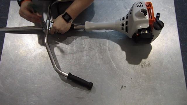 Триммер Stihl FS 55. Сборка и подготовка к работе новой мотокосы смотреть онлайн