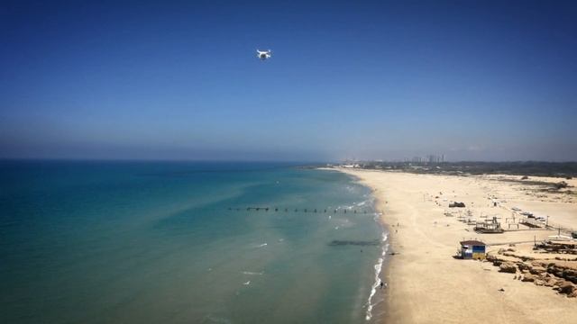 Edgybees Launches World’s First Augmented Reality Game for DJI Drone Pilots смотреть онлайн