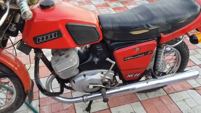 Стол,полка в Ман , исправил косяк с плиткой во дворе... смотреть онлайн