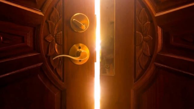 КОГДА УХОДИТЕ (автор видео Тамара Школина, поёт Наталья Кушнир) смотреть онлайн