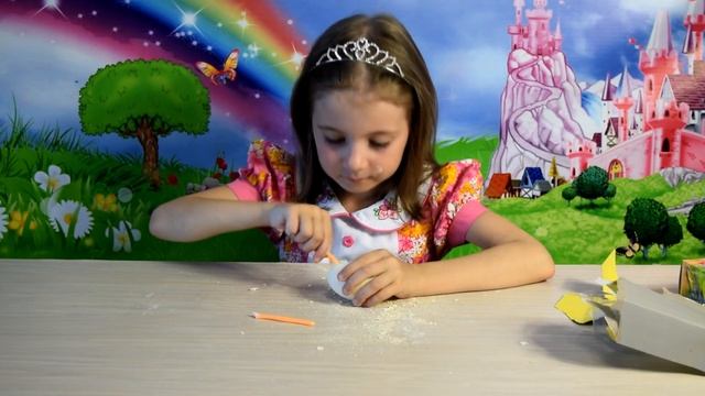 Археолог.  Добываем крокодила из яйца.Archaeologist. Produced From Crocodile Eggs.