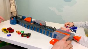 ДИКИЕ СКРИЧЕРЫ платформа! Играем Набор Screechers Wild огненный дракон,трасса и машинки трансформер