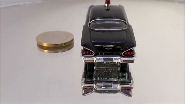 Racing Champions Police U.S.A. 1:64 1958 Chevy Impala Grinnell, IA Police #53 смотреть онлайн