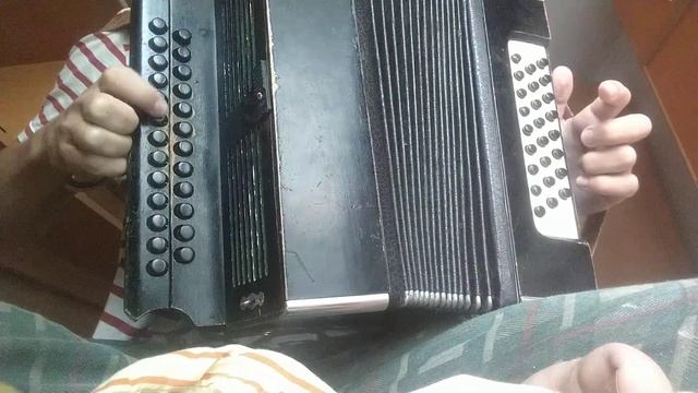 Во саду ли в огороде (обучалка как играть на гармони) смотреть онлайн