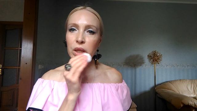 Пока вот такое видео про гелевые помады и новинки ЛЕТО 2017 Мэри Кэй. Освещения - 0. Где солнце? :) смотреть онлайн