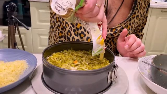 Салат «Грибная поляна». Самый вкусный салат с опятами маринованными. смотреть онлайн