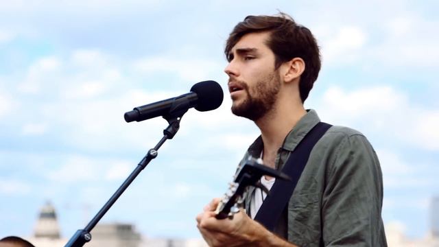 Alvaro Soler - Sofia (Vevo Lift) смотреть онлайн