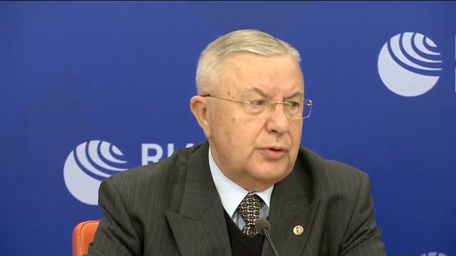 Доцент МПГУ Ю.А.Никифоров в РИА-Новости. "Зачем американцы сбросили атомную бомбу в 1945 году?" смотреть онлайн