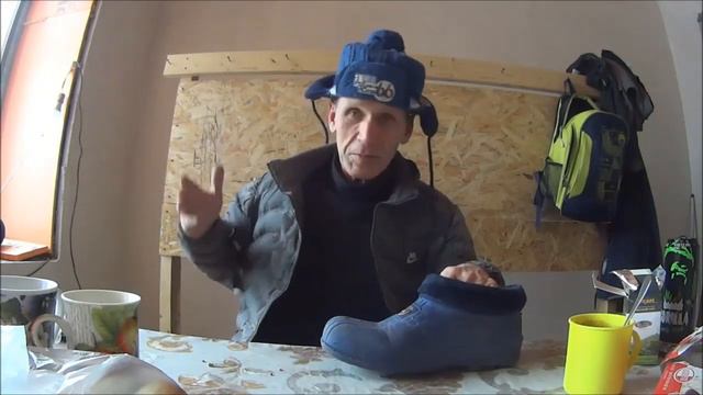 Почему китайцы едят тараканов? смотреть онлайн