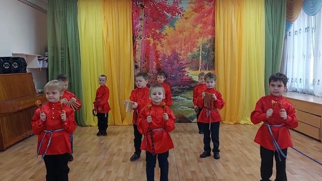 Шумовой оркестр "Полянка" смотреть онлайн