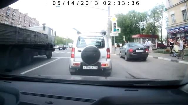 Ублюдок на скутере,смотреть всем смотреть онлайн