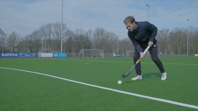 3D Air Dribble | Hertzberger TV | Field hockey skills смотреть онлайн