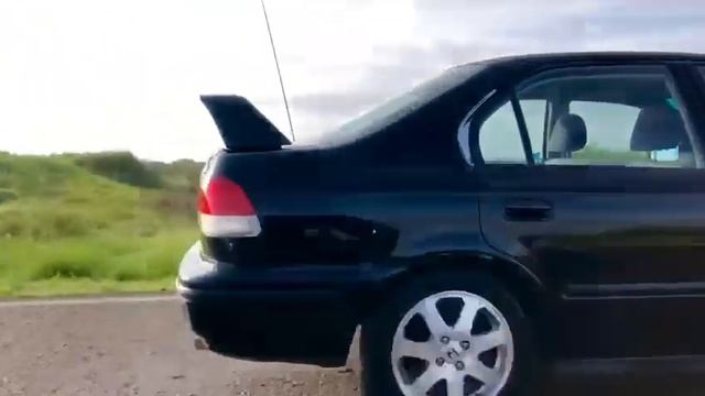 Civic Ferio 1998 with Si spoiler смотреть онлайн