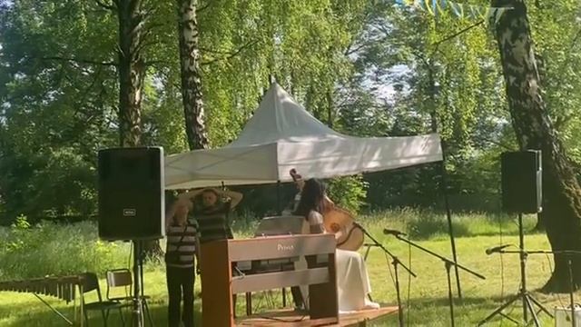 Береза Ярина. «Вечір на дворі», викл. С. Пінчак смотреть онлайн