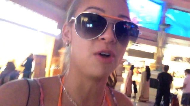 Birthday pool party bash - LAS VEGAS смотреть онлайн