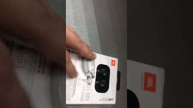 JBL LivePro2 смотреть онлайн