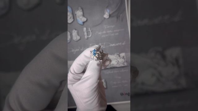 Широкое серебряное кольцо с топазом и серьги серебряные с топазом смотреть онлайн