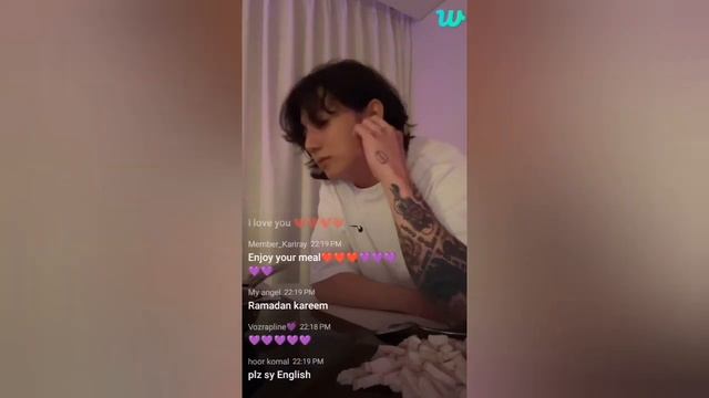 Чонгук. Эфир 23.03.23. с пылу жару☺??? смотреть онлайн