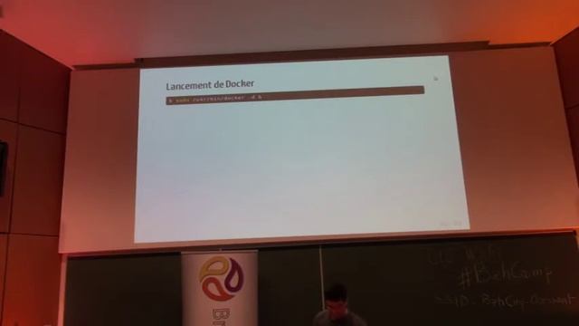 Démarrer avec docker смотреть онлайн