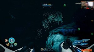 Пошли покажу фундамент своей базы и где найти узел параллельной обработки в Subnautica Below Zero