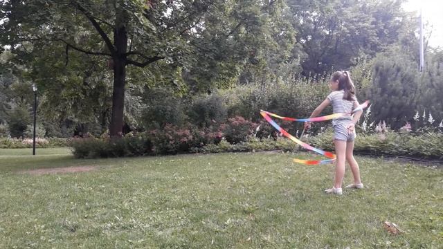 Танец с лентой смотреть онлайн