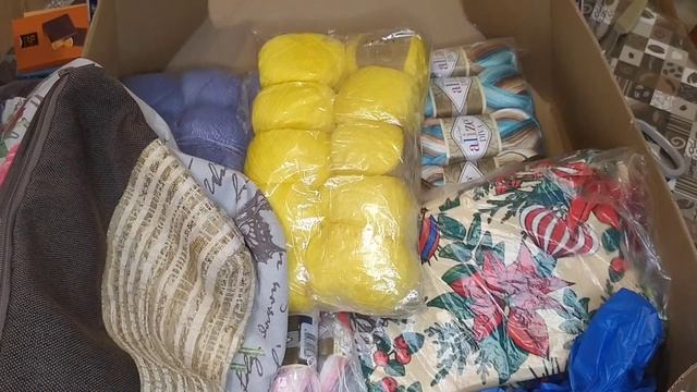 Распаковываем с детьми посылку от Натальи Аграпоновой/ 9 кг счастья))) смотреть онлайн