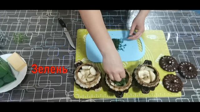 Картошка в горшочках с грибами и фаршем. Приготовление в духовке. смотреть онлайн