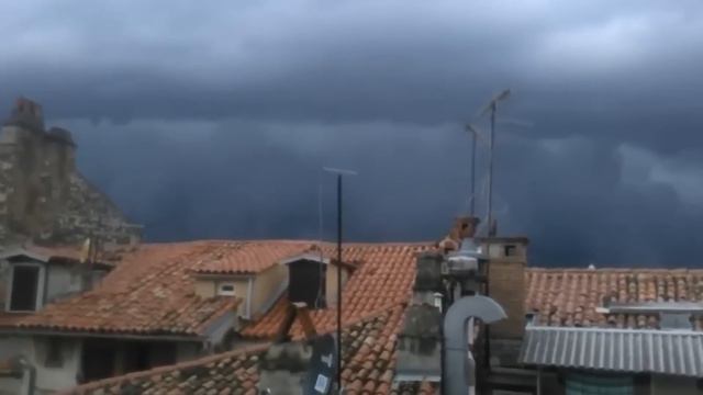 A storm has come to Croatia! In Zagreb, water levels everything to the ground! Event footage! смотреть онлайн