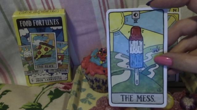 FOOD FORTUNES TAROT Deck Review смотреть онлайн