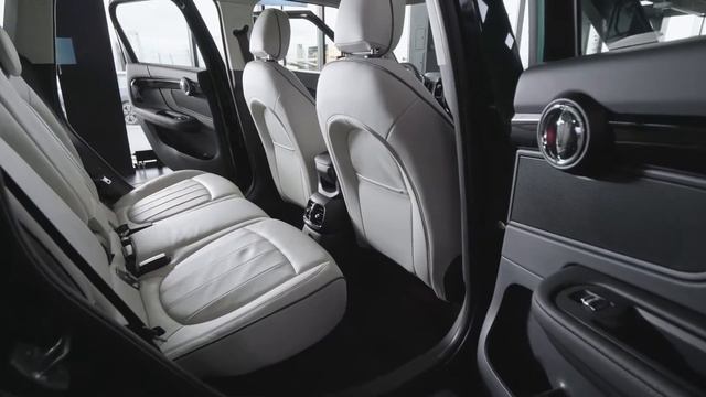 MINI Countryman смотреть онлайн