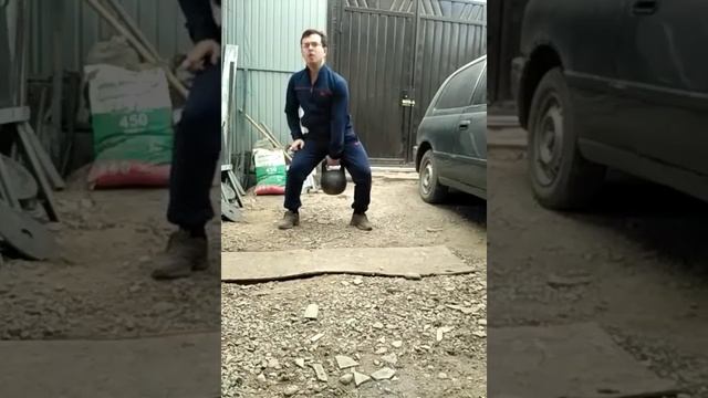 Утренняя тренировка с гирей 24 кг смотреть онлайн