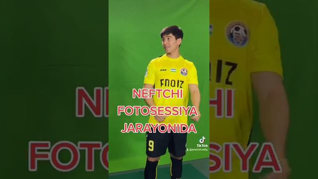 "NEFTCHI" PFK FUTBOLCHILARI FOTOSESSIYA JARAYONIDAN QUVNOQ VIDEOROLIK смотреть онлайн