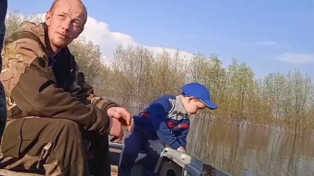 выходные в деревеньке. День первый
берегите природу
Республика Коми
река Печора
активная семья смотреть онлайн