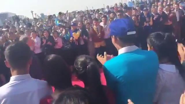 Нурсултан Назарбаев в городе Тараз. смотреть онлайн