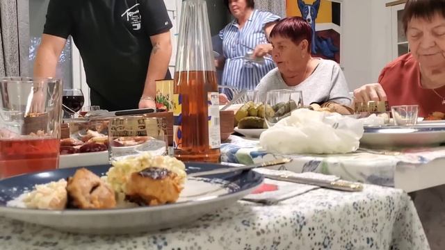 День Рождения ? Сына ! Подарили подарки ?! Скромно отметили праздник смотреть онлайн