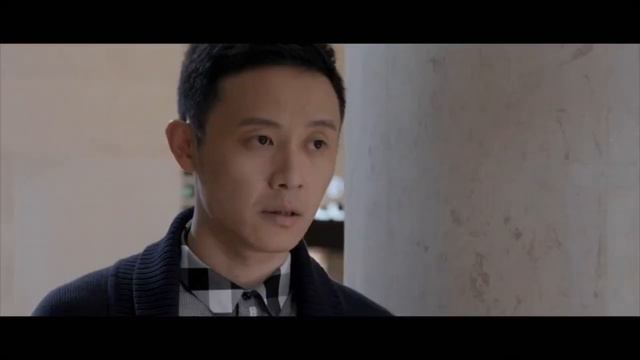 妻子離婚後光彩照人，名牌加身還有老總作陪，出軌丈夫不淡定了！ смотреть онлайн