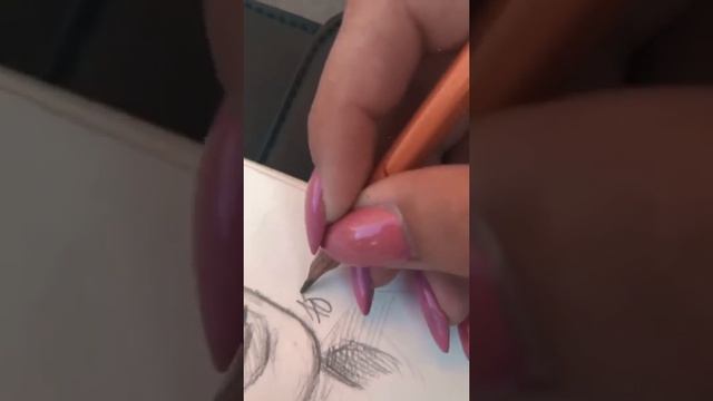 Нарисовала Миа Бойку! #портрет #миабойка смотреть онлайн