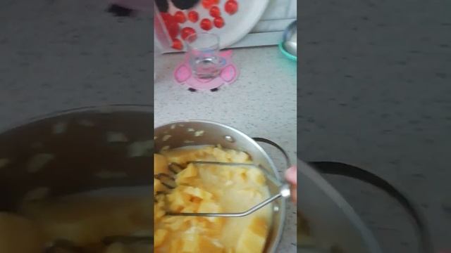 первое и второе на обед, быстро и сытно.