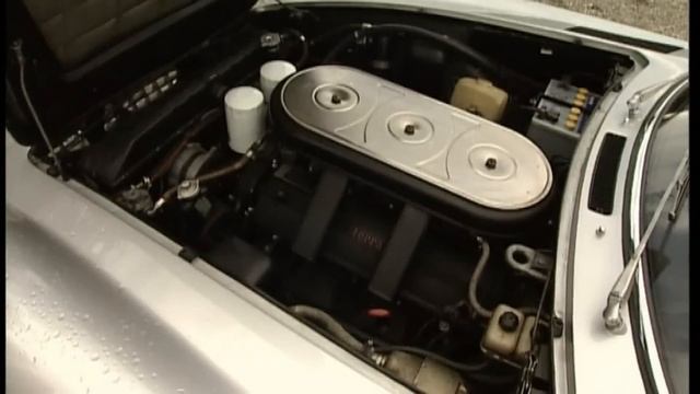 Ferrari 365 GT vs. Lamborghini Espada смотреть онлайн